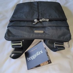 Baggallini Crossbody Purse